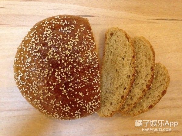 世界各国新年都吃啥?西班牙年夜饭居然是这个！