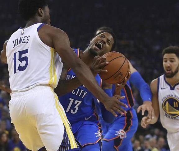 威少21+15+17,乔治47+15绝杀篮网!库里9三分