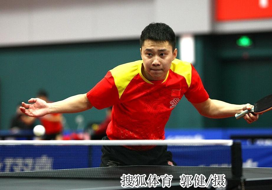 男乒直通赛三人领跑群雄 周恺赵子豪豪取四连