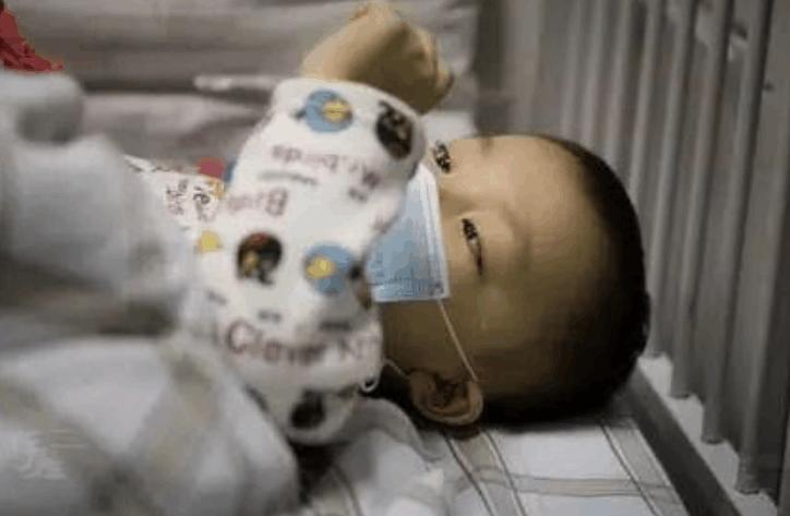 孩子经常喊腿痛, 有可能是生长痛, 可能是白血病