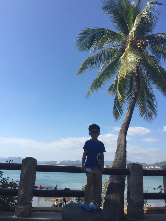 一家人甜蜜的三亚亲子游