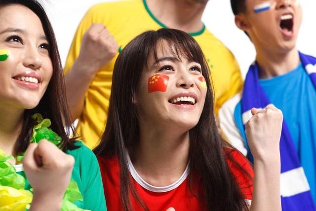 中国队没有参加俄罗斯世界杯,但是我们的10万