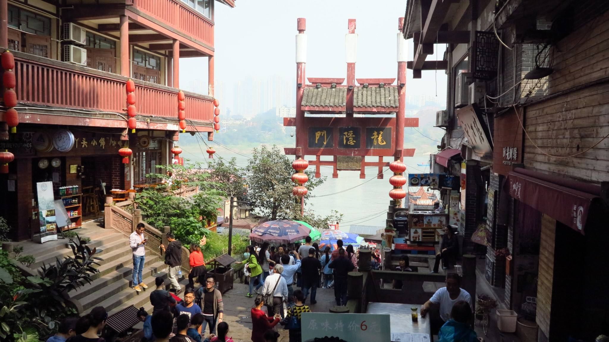 中国一座不禁摩的超大城市，摩托车数量超百万，被称为摩托车之都