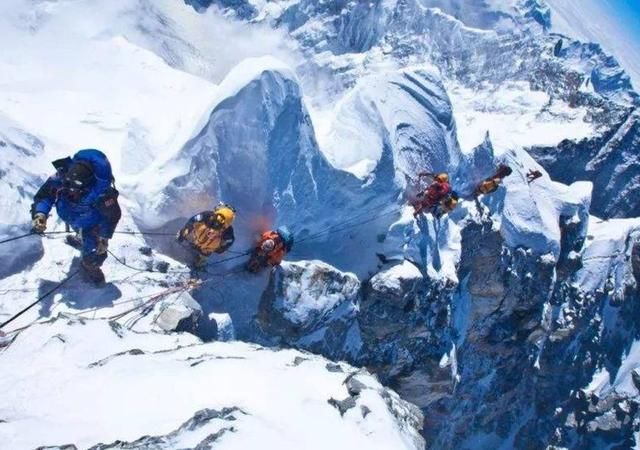 为何登珠峰大多都是从尼泊尔,而不是从中国?网友:分析的挺到位