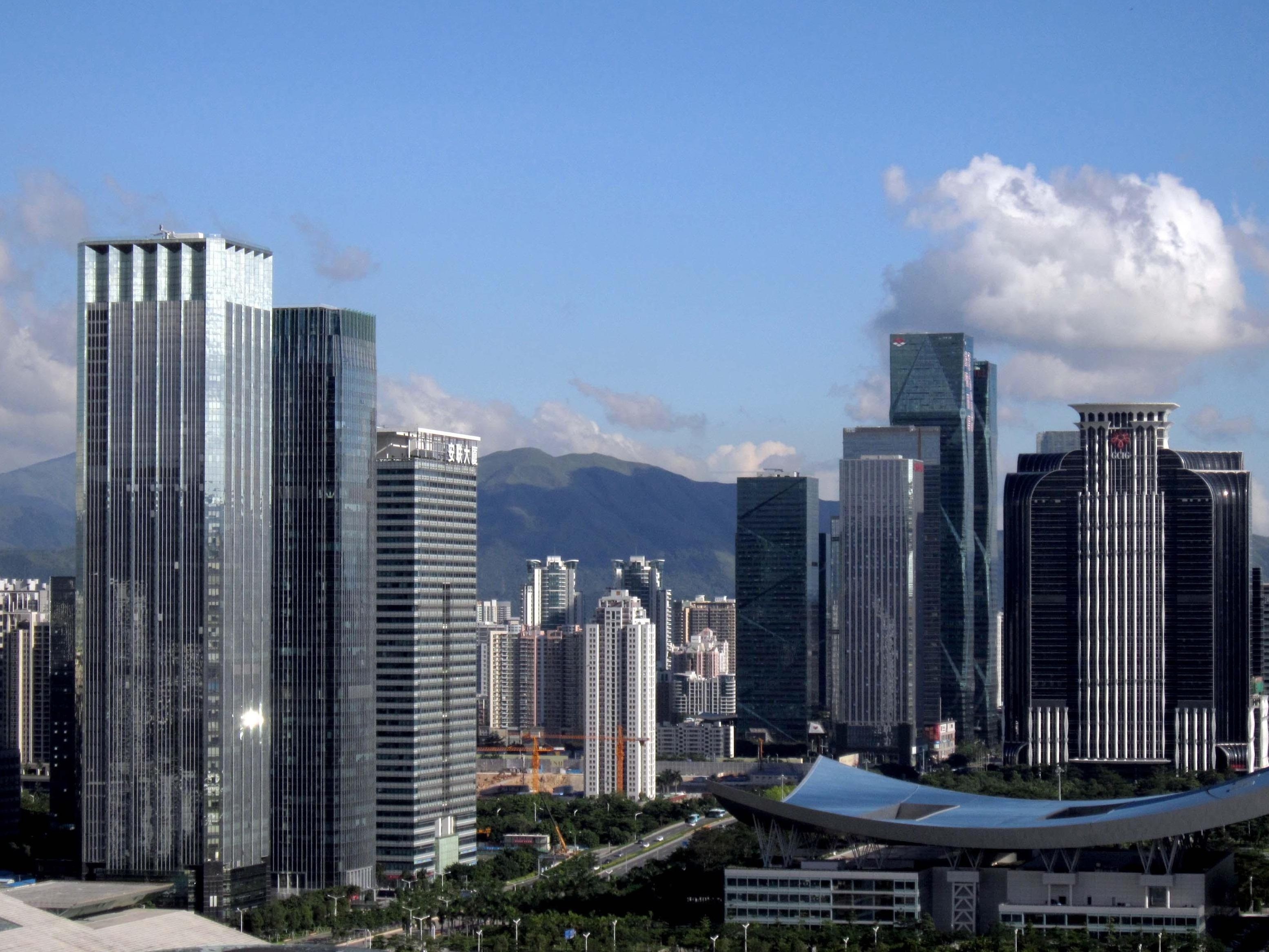 广东最牛的两个城市,经济仅次于广州和深圳,