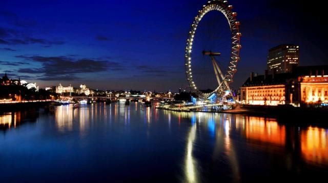 在香港申请美国旅游签证,可以加急预约时间吗