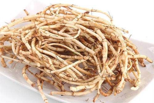 世界上最毒的3种蔬菜,一个比一个伤肝,最后一个你天天吃