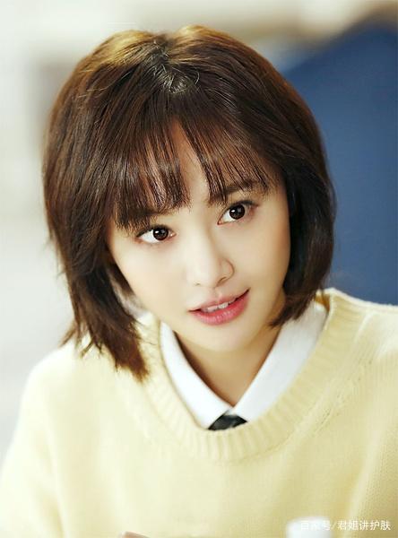 你属于耐看型还是惊艳型美女?只需看这4点