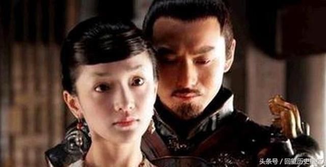 门口发现1失落的婢女鞋,侍卫大惊:有人谋杀皇