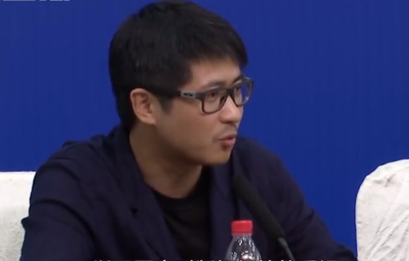 沈腾、黄渤、吴京参加公安部发布会,沈腾:盗版