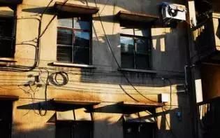 警惕！这些房子买完容易砸手里，再便宜也要慎重！