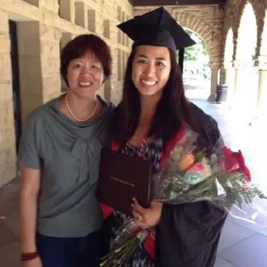 郎平女儿拥美国籍却有中国心 两次随中国女排远征巴西日本夺双冠_【今日爆点】