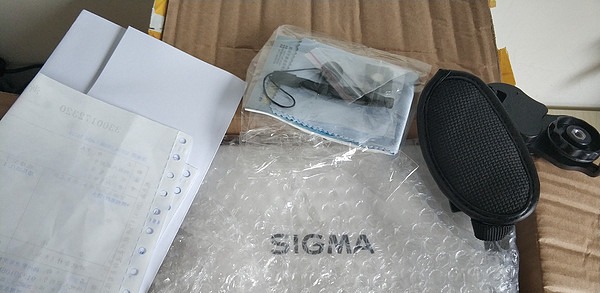 好大一个哑铃:Sigma 适马85 1.4 Art Sony e卡口