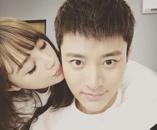 贾乃亮和李小璐没离?贾高调示爱李小璐:5201