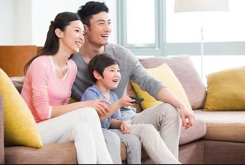 95后全职妈妈占比八成