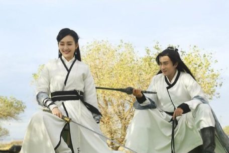 要扑街!创下卫视历史收视新低,网友:夜光剧本惹