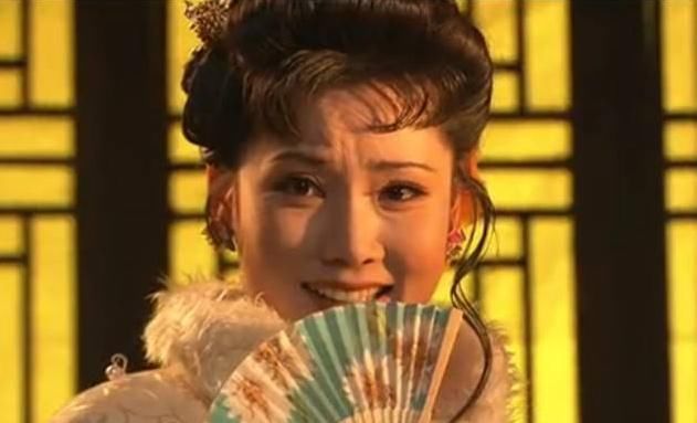 三国演义小乔何晴 t01c0135f7aeecefd32.jpg