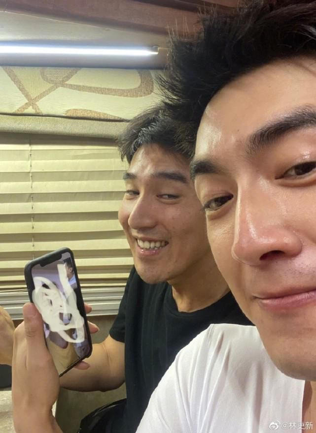 高圆圆自曝和赵又廷相处日常超温馨，都希望女儿快乐就好