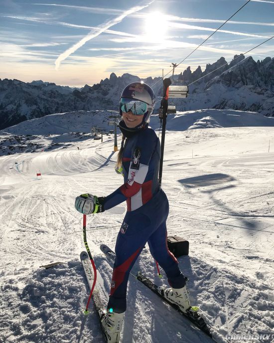 奥运冠军COS美国队长 性转队长翘臀超吸睛