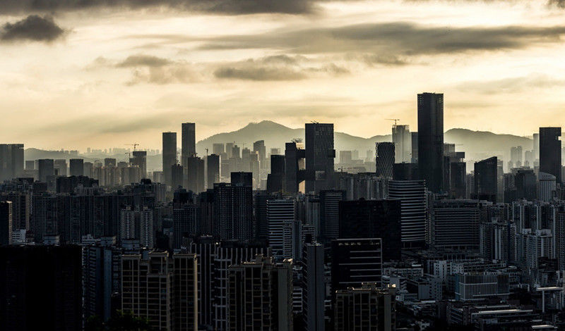 实拍深圳南山区:摩天高楼密密麻麻，这才是国际大都市的样子