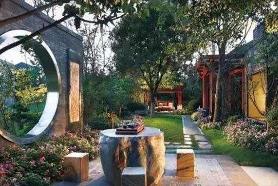 王俊凯更新健身照，当看清他的肌肉线条，才知道什么是完美身材
