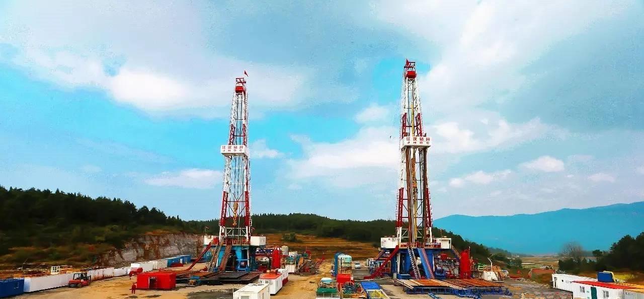 抵达日本,日本3万公民赶走美军,白宫大本营着