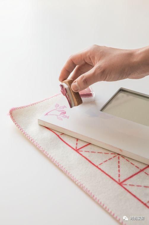 自己怎么做橡皮印章 t01c184792b1f1284e1.jpg