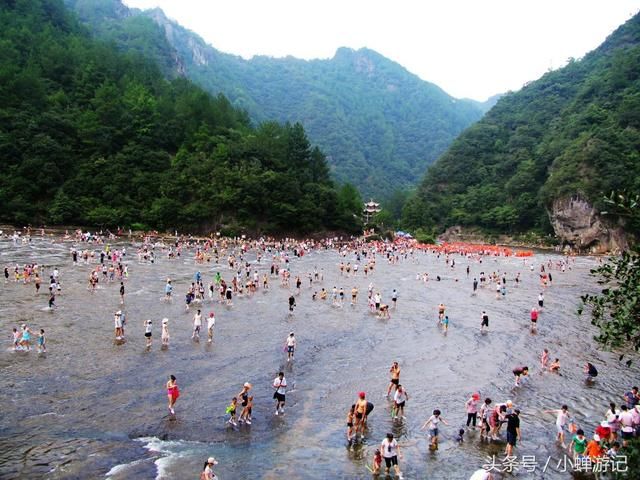 快来福建宁德屏南白水洋世界地质公园目前世界唯一的“浅水广场”