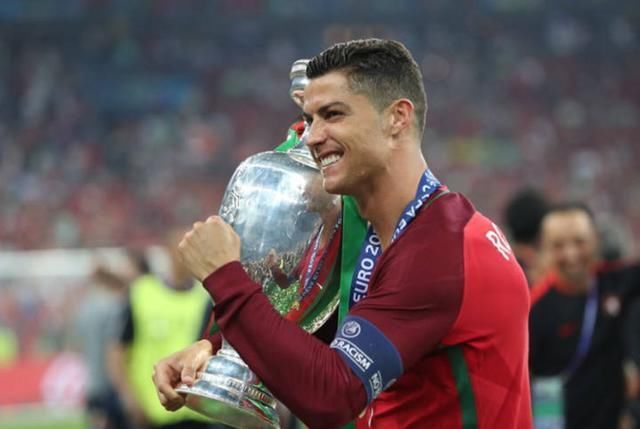 C罗1打11?葡萄牙主力不如法国替补,世界杯小