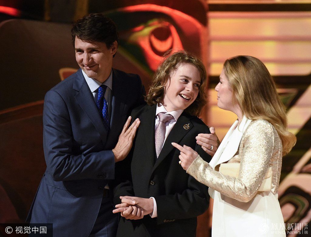 女航天员就任加拿大新任总督