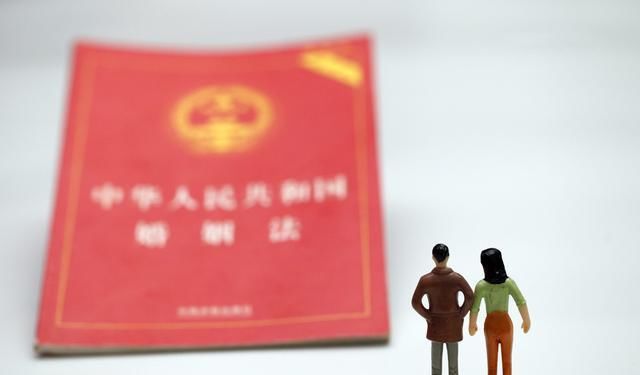 暴力干涉婚姻自由罪