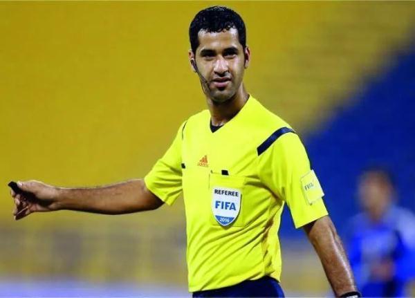 中韩战苦主裁判吹中伊战 曾向国足出示四张黄