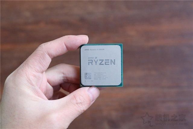 龙Ryzen3 2200G内置Vega 8相当于什么显卡?