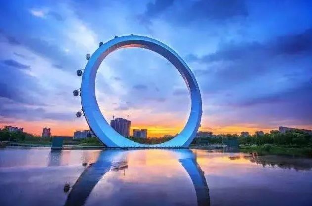 gdp增速_2017年昆山gdp数据(2)