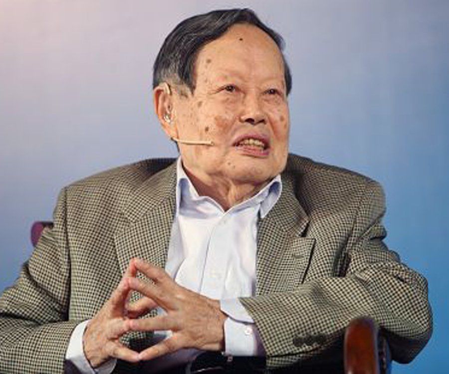 深度:宇称不守恒到底说了啥?杨振宁和李政道的