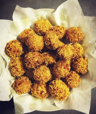 当丸子和饭结合,方便面美味零食,奥利奥米饭也号月库尔勒414美食节图片