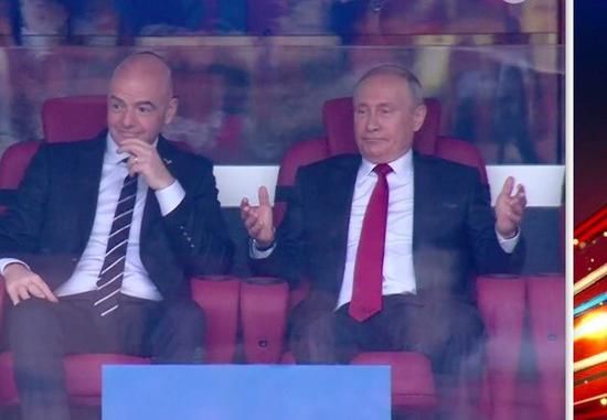 俄罗斯主帅赛后发布会被普京电话打断:祝贺球