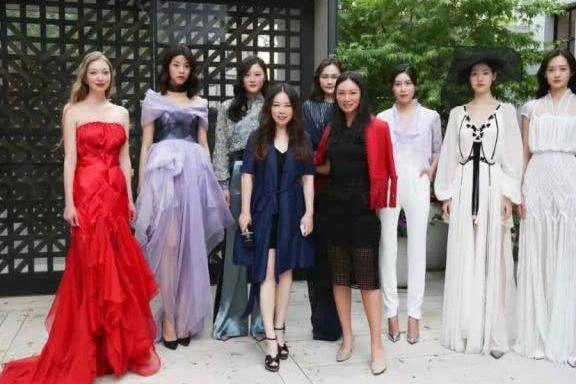 东方品牌如何将中国美带向世界?H club创始人