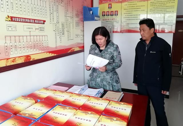 赵玖梅督查调研全区党风廉政建设及扶贫领域腐