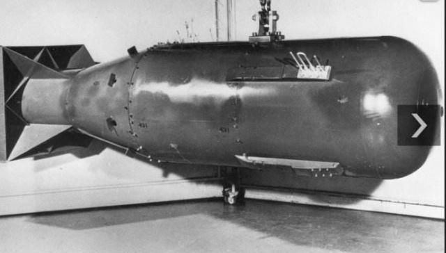 原子弹的基本理论 t01c694e438b112f704.jpg