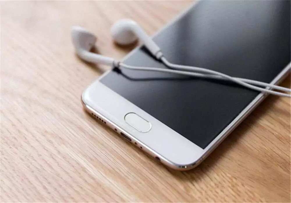 小镇| 东莞长安镇:创出智能手机特色小镇