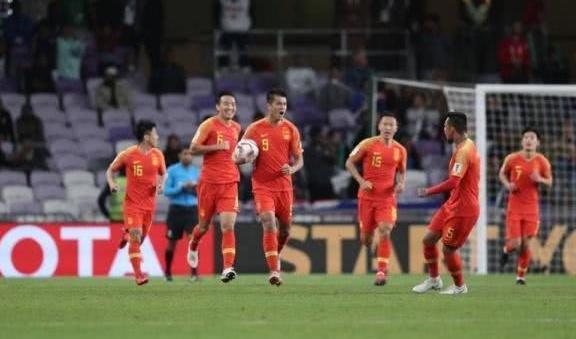 足球迷注意,亚洲杯8强战国足对阵伊朗,直播时