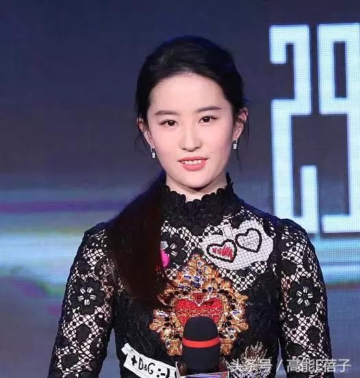 刘亦菲演花木兰,韩国网友不服:我们这2位女星