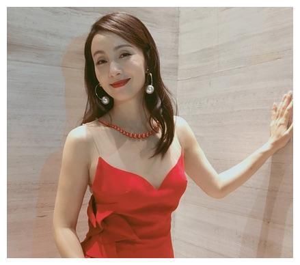 陶虹年轻时有多美?姜文夸她像狐狸，徐峥第一次见她.