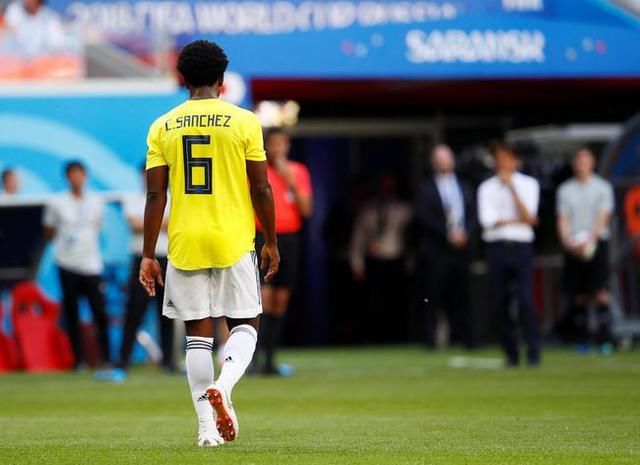 世界杯第一张红牌10人哥伦比亚1-2不敌日本 J