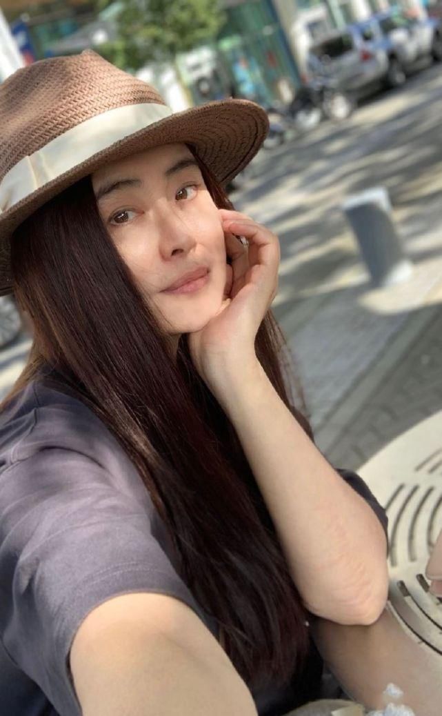 最美聂小倩，53岁王祖贤现在长这样，近距离曝光真实模样