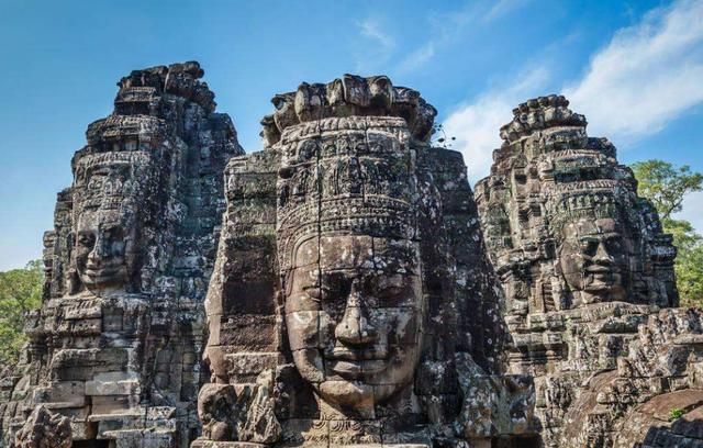 如果忘不掉过去，那就去吴哥窟。如果想开启新生活，那就去吴哥窟