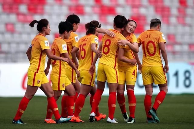 女足亚洲杯 | 大胜菲律宾 中国女足进军2019法