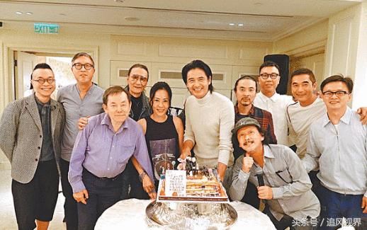 周润发63岁生日:裸捐56亿,一生无子却独宠她3