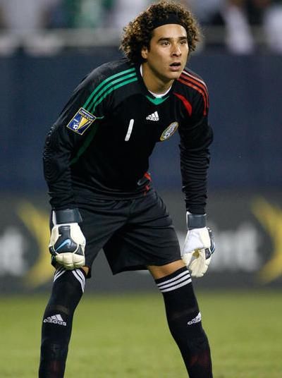 2014年世界杯25次扑救,零封巴西的战神,没错他